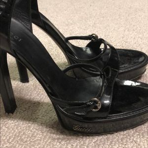 Gucci heels 👠